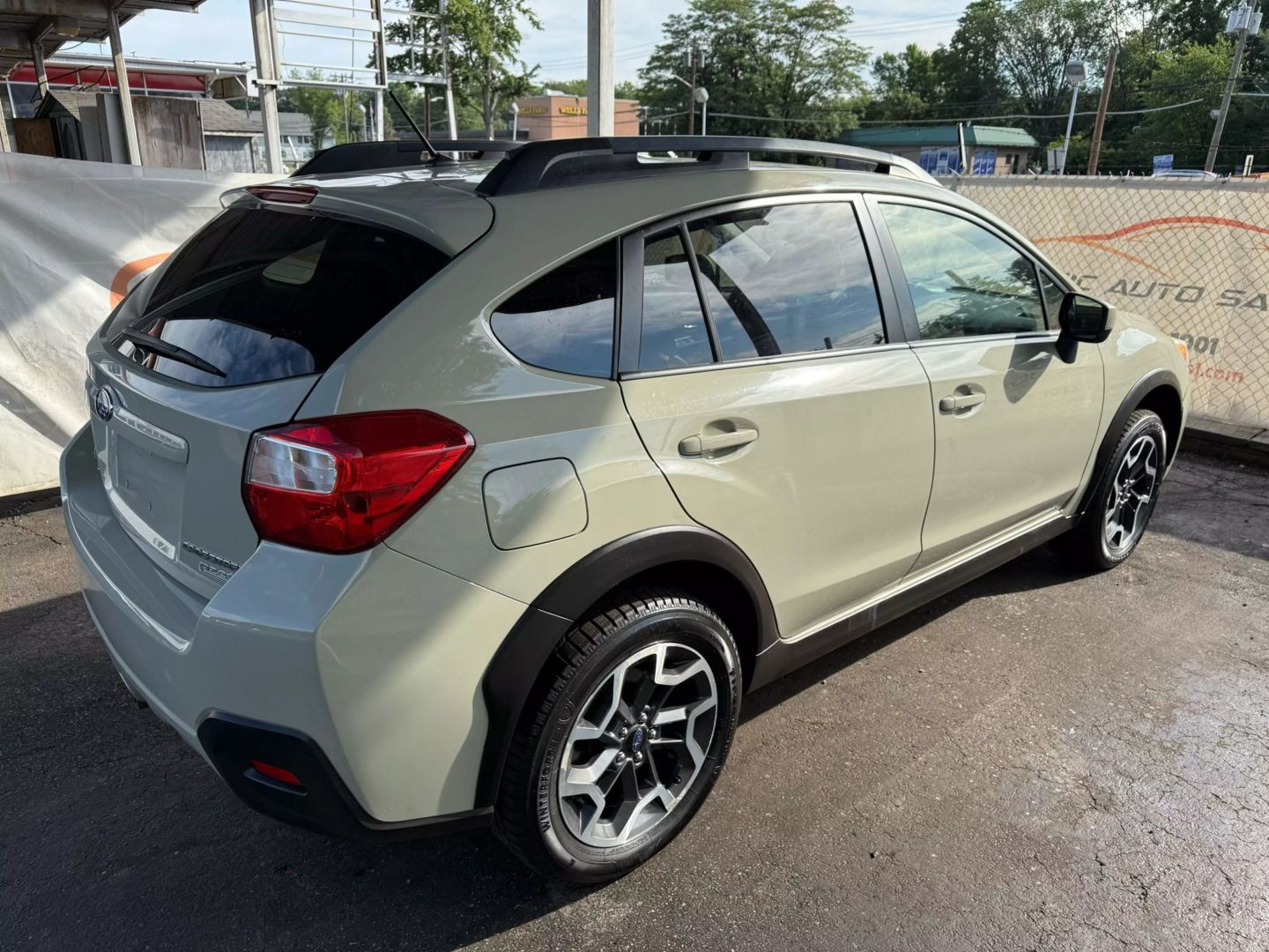 2017 Subaru Crosstrek - Image 12