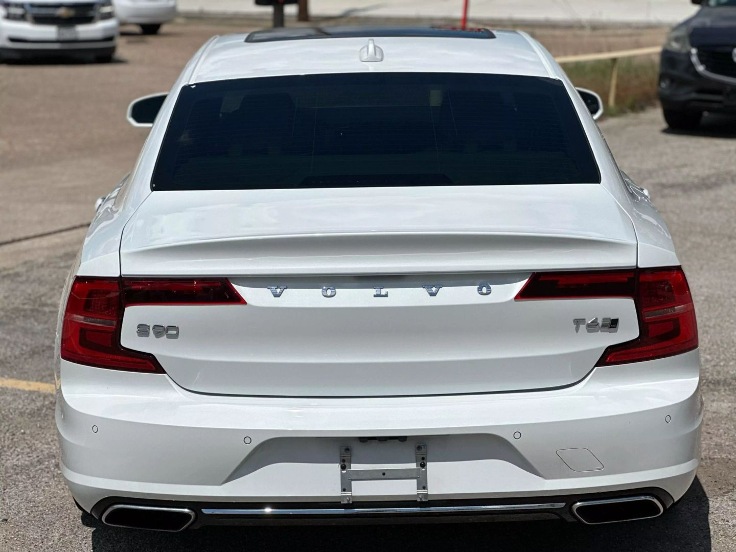 2018 Volvo S90 - Image 5