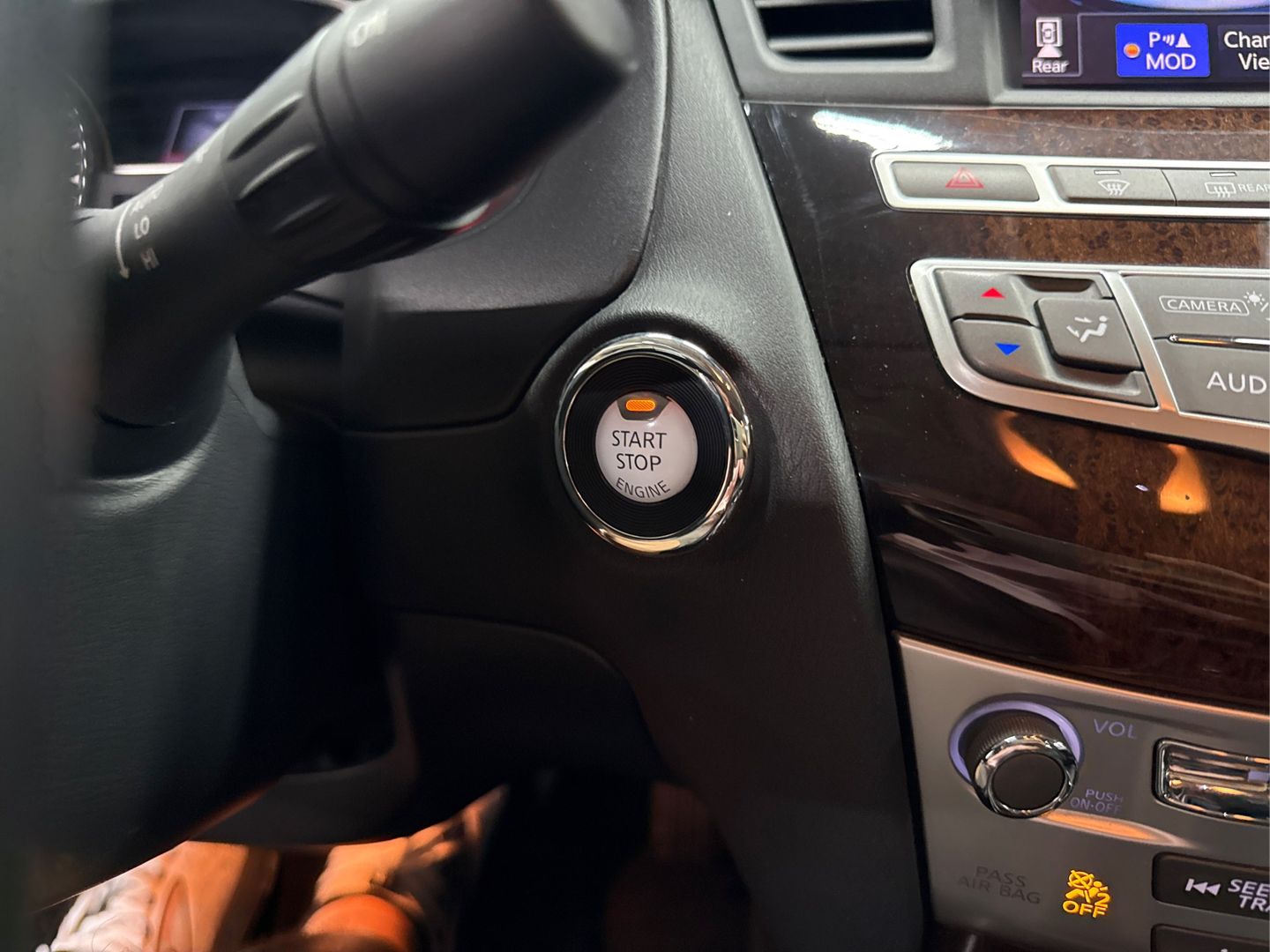 2018 Infiniti Qx60 - Image 25