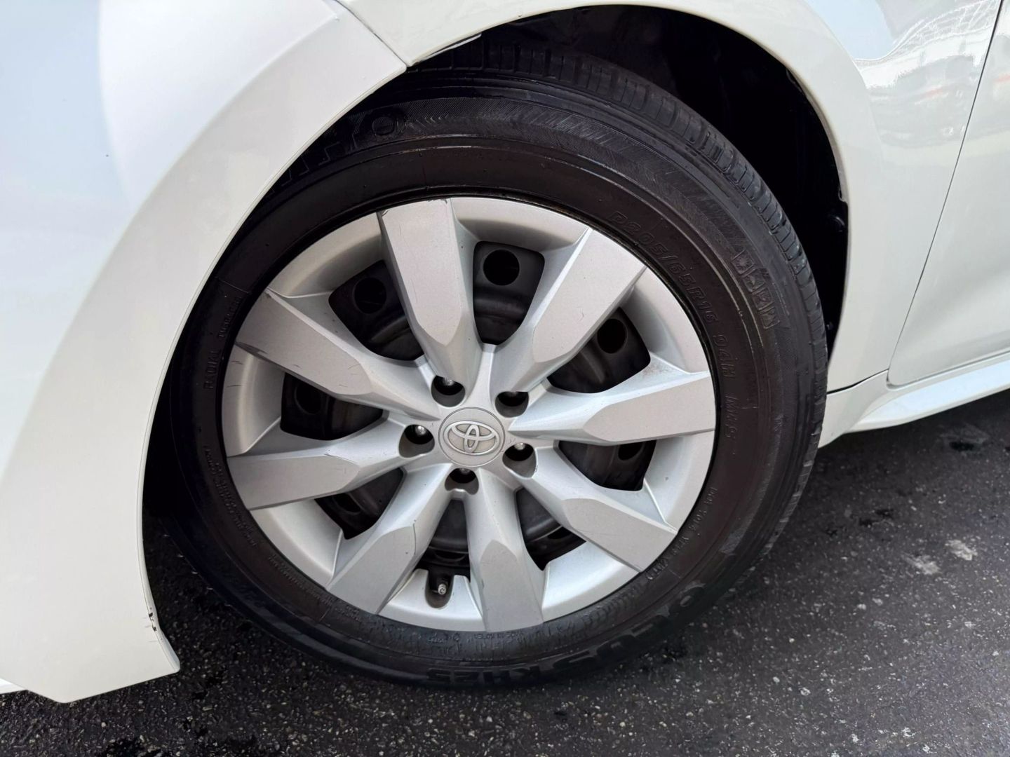 2021 Toyota Corolla - Image 37