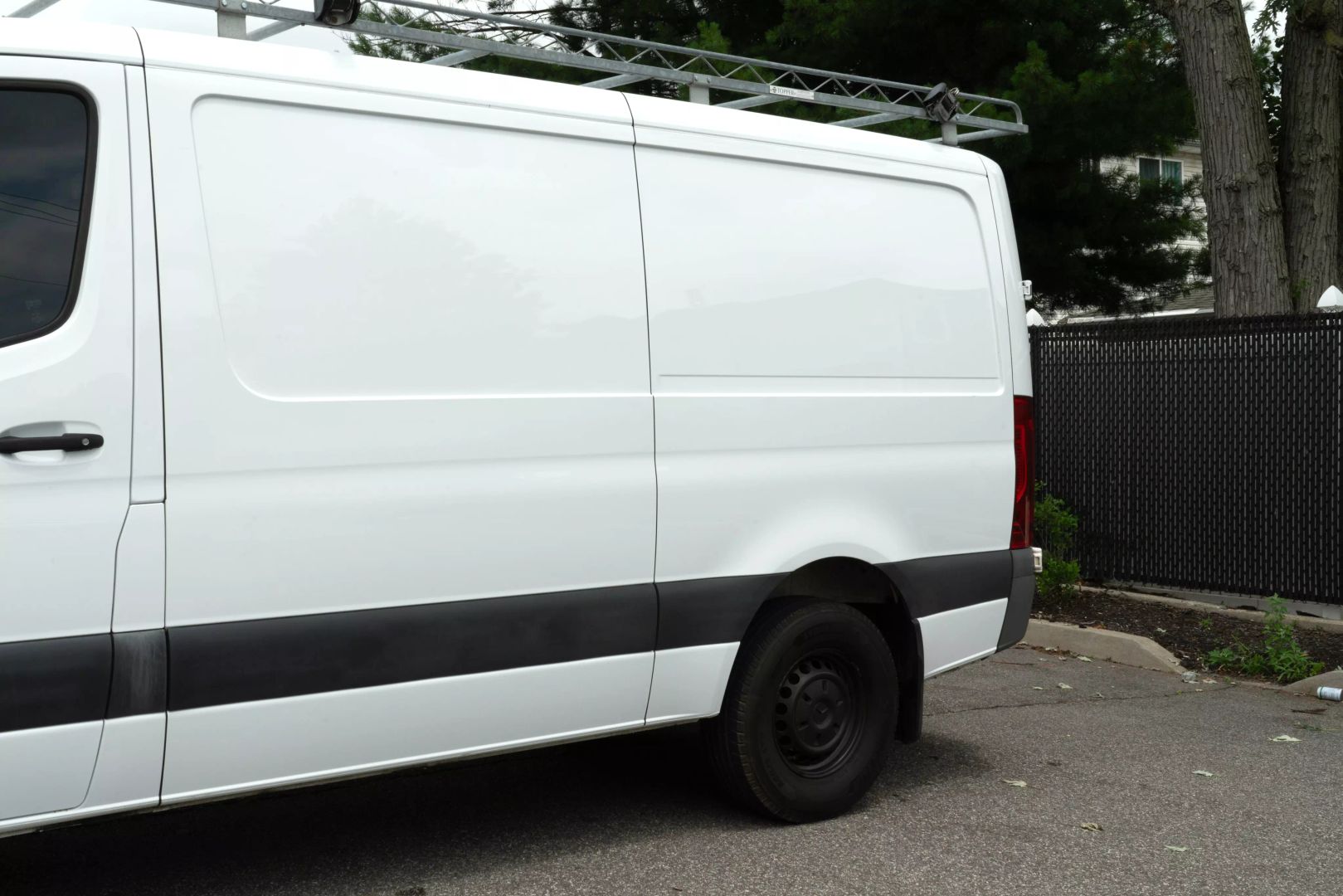 2021 Mercedes-benz Sprinter 2500 Crew - Image 22