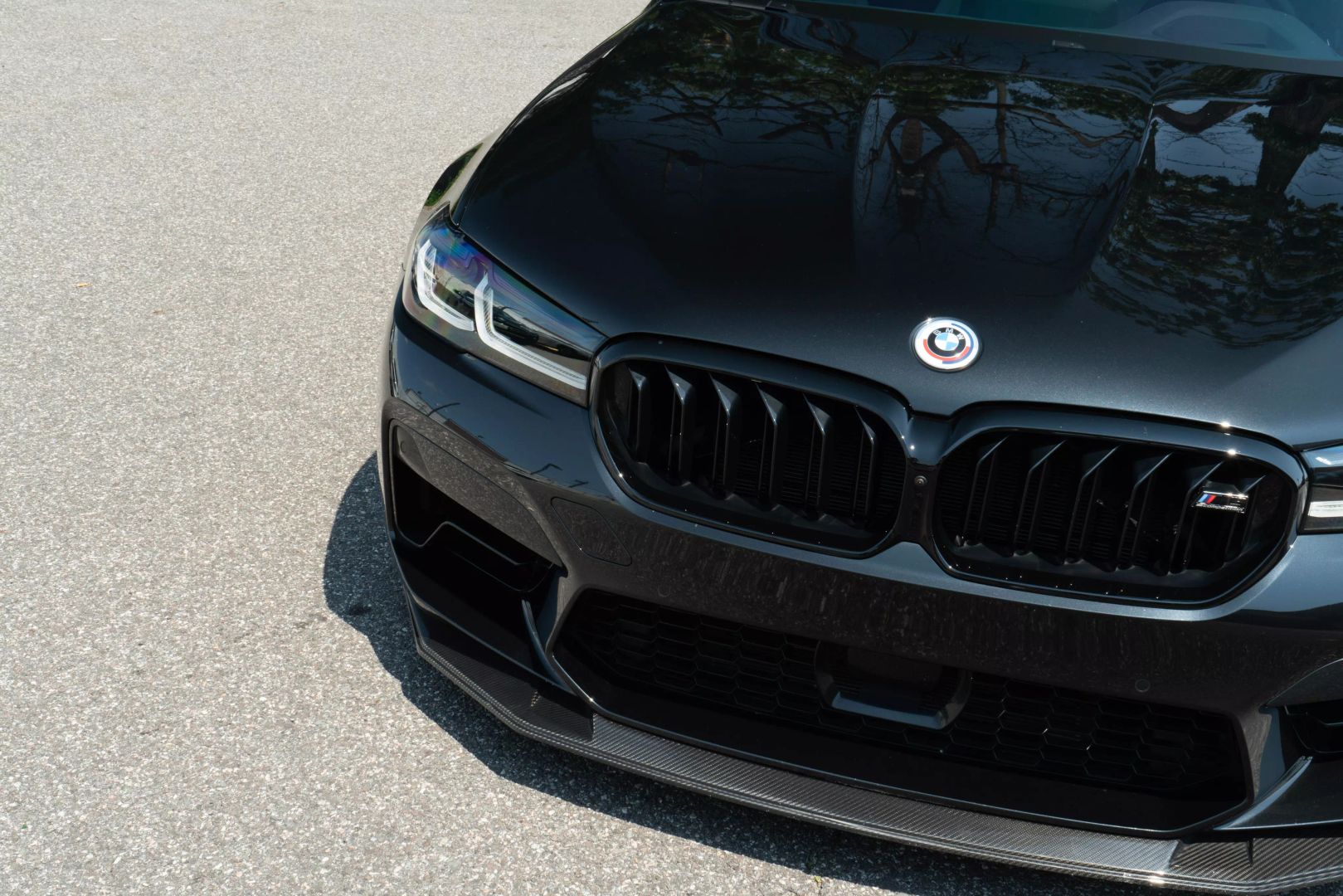 2022 Bmw M5 - Image 4