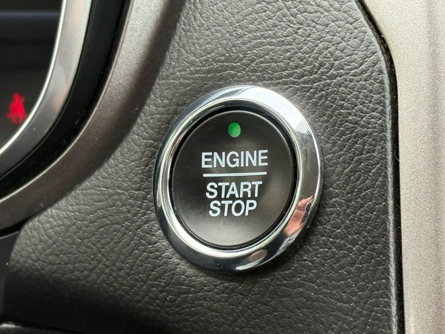 2020 Ford Fusion - Image 31