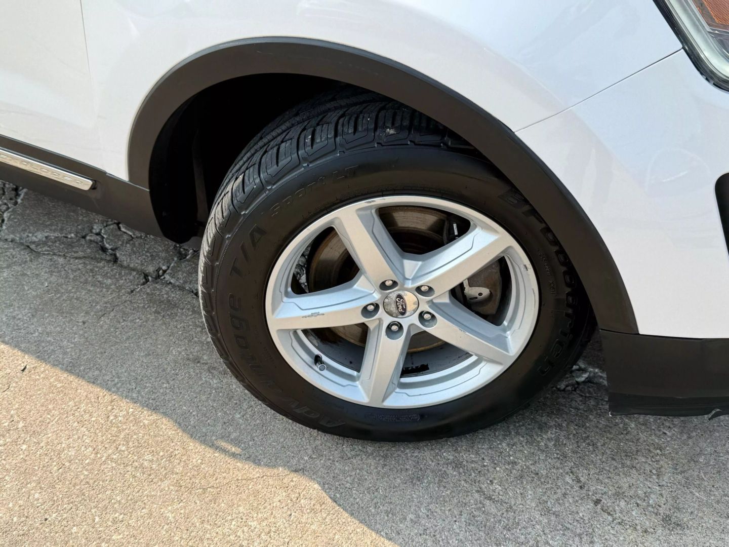 2016 Ford Explorer - Image 54
