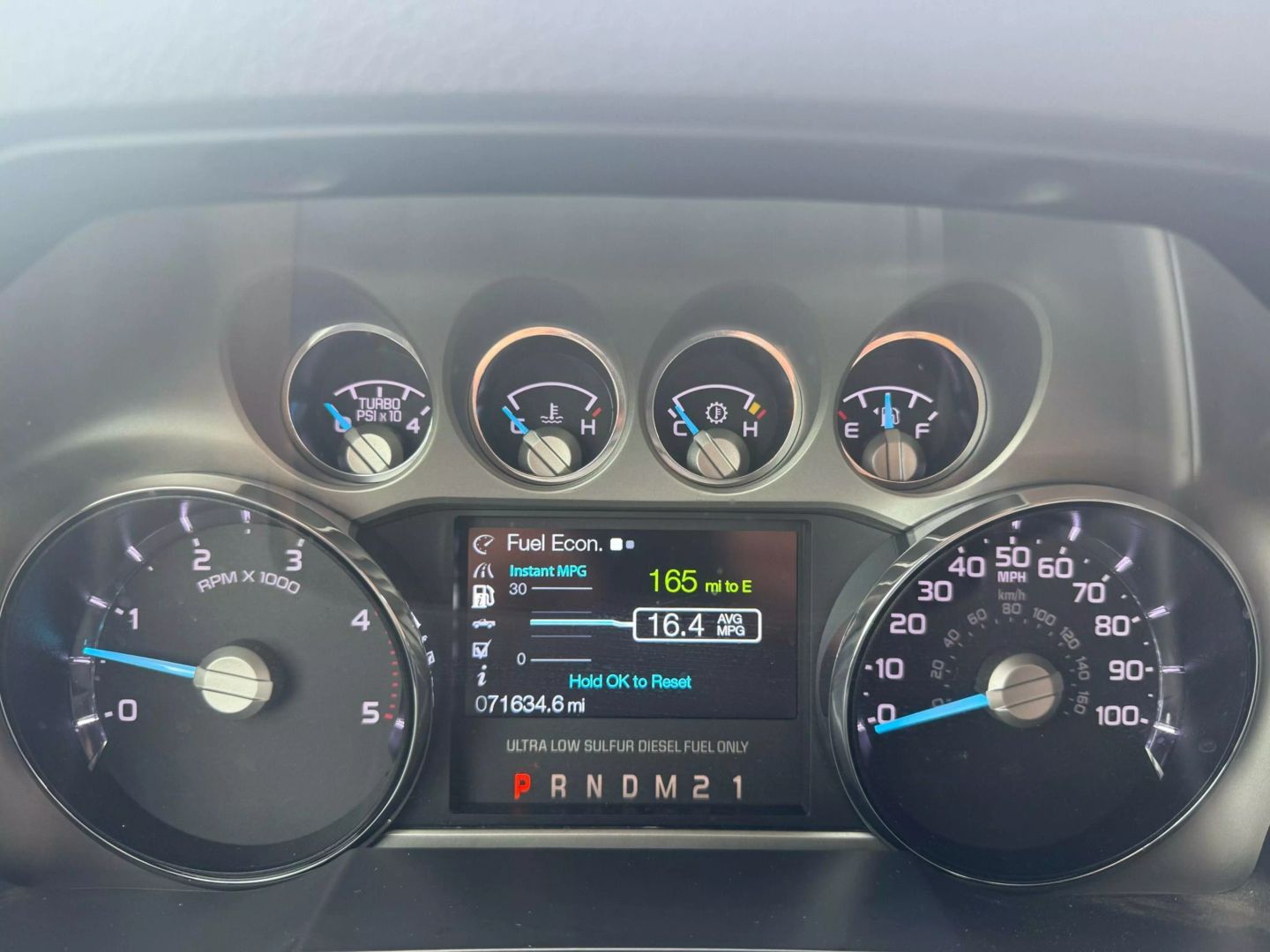 2015 Ford F250 Super Duty Crew Cab - Image 26