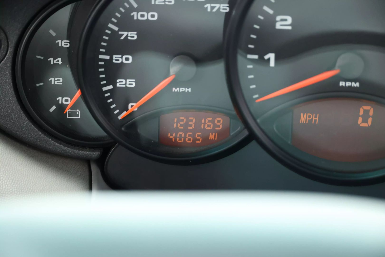 1999 Porsche 911 - Image 28