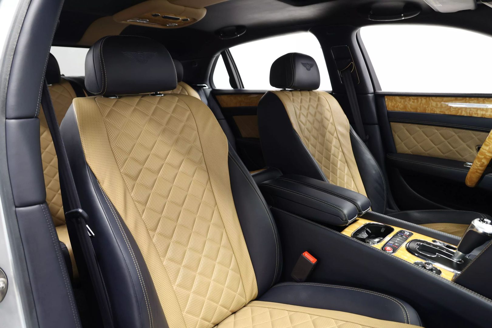 2017 Bentley Flying Spur - Image 94