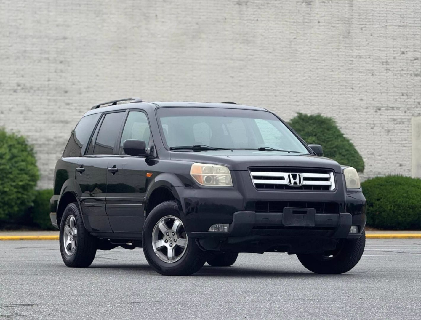 Used 2007 Honda Pilot EX with VIN 2HKYF18447H537207 for sale in Marlboro, MA