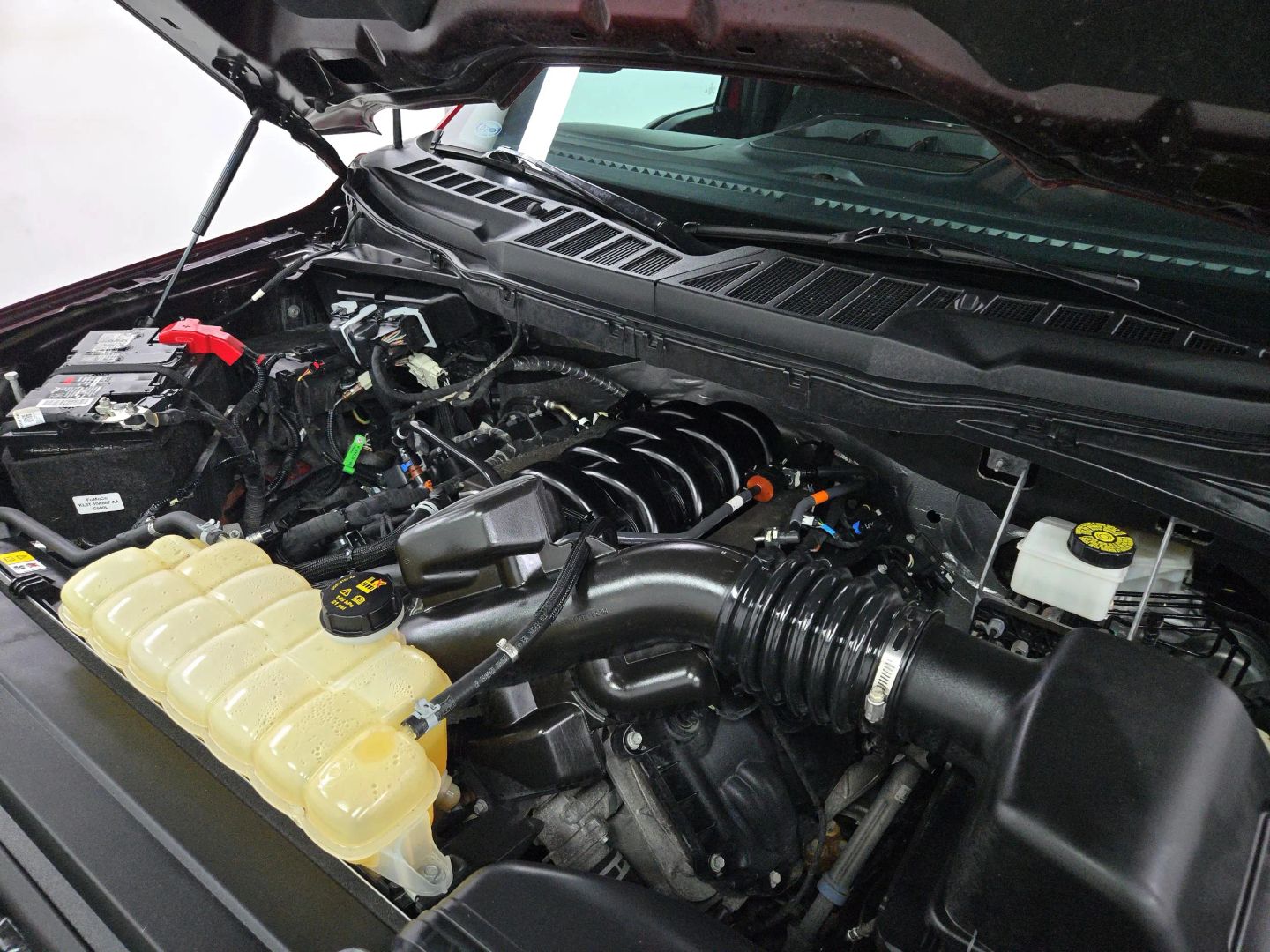 2022 Ford F150 Supercrew Cab - Image 21