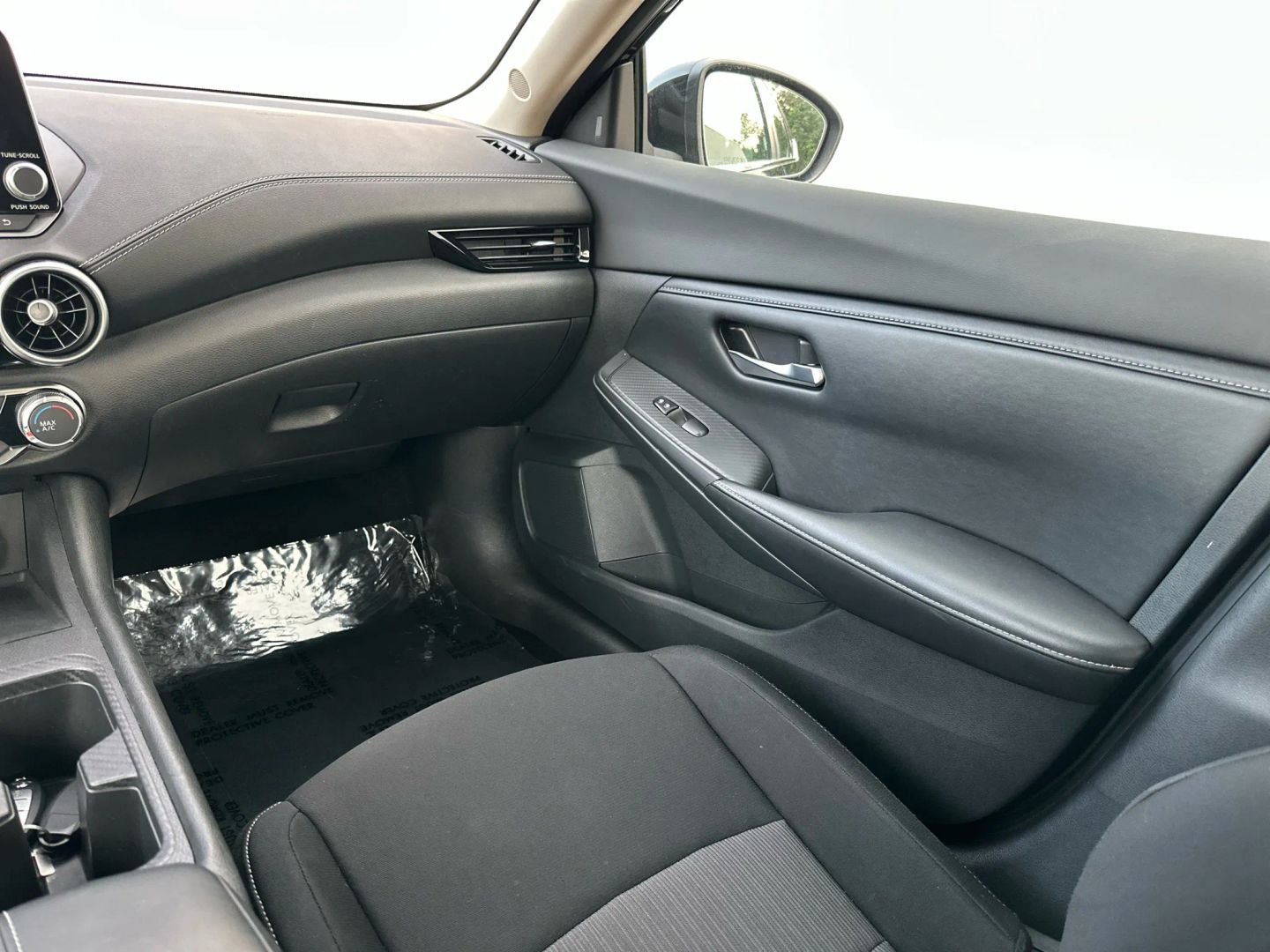 2023 NISSAN SENTRA SEDAN 4-CYL, 2.0 LITER SV SEDAN 4D