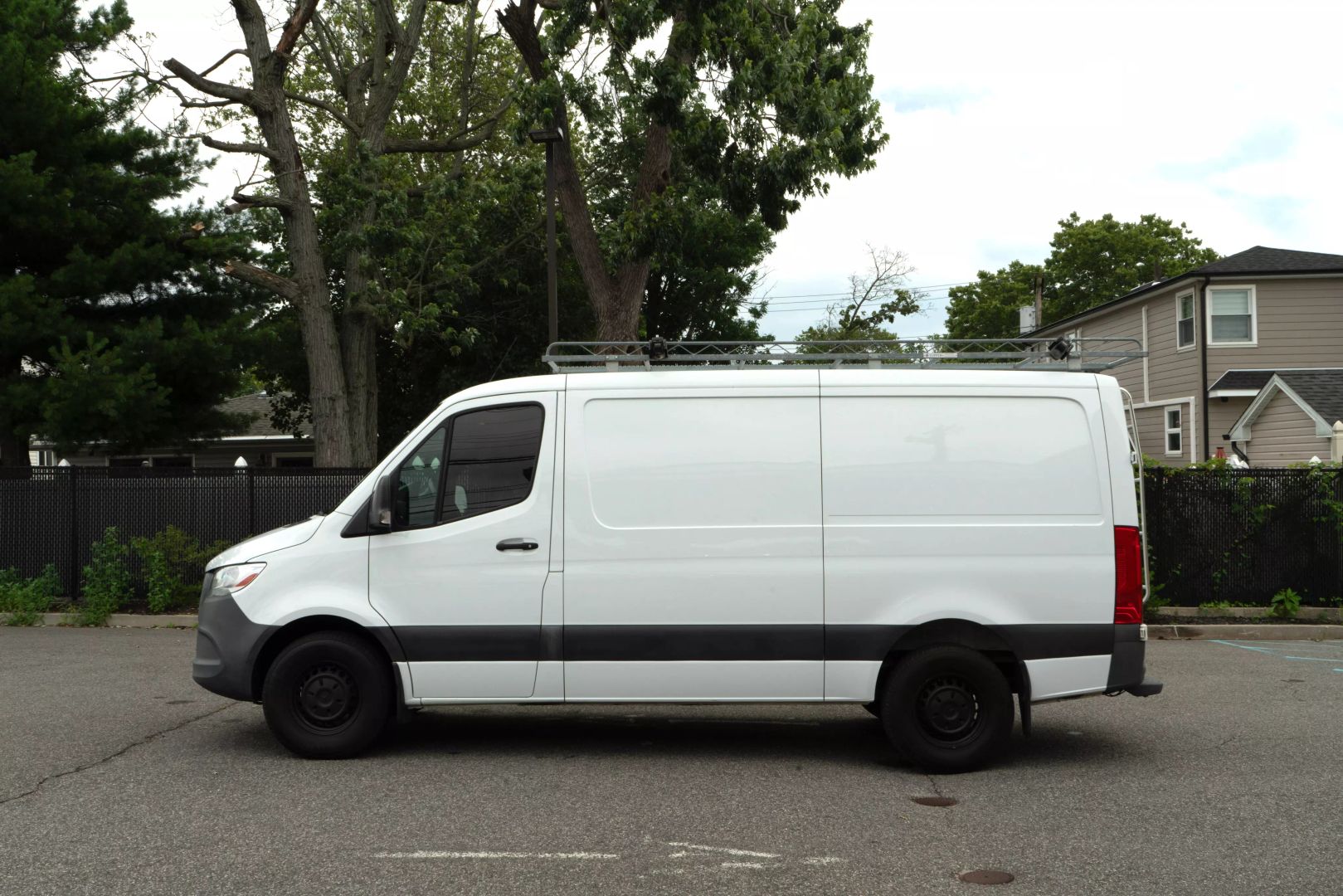 2021 Mercedes-benz Sprinter 2500 Crew - Image 14