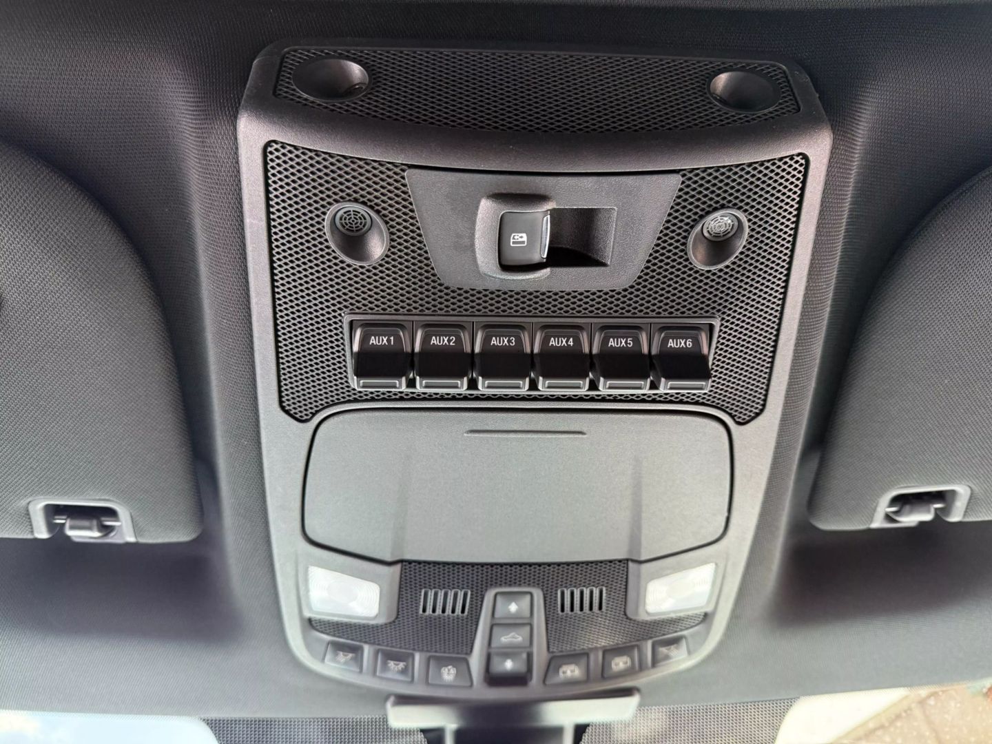 2017 Ford F250 Super Duty Crew Cab - Image 22