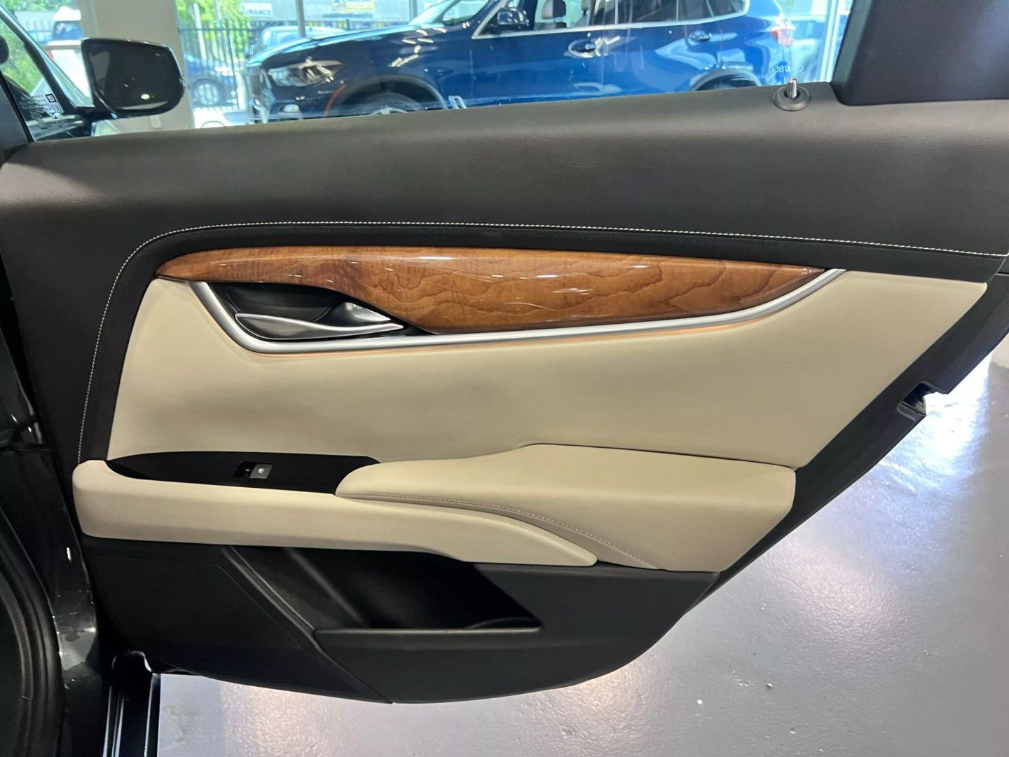 2019 Cadillac Xts Luxury Sedan 4d - Image 19