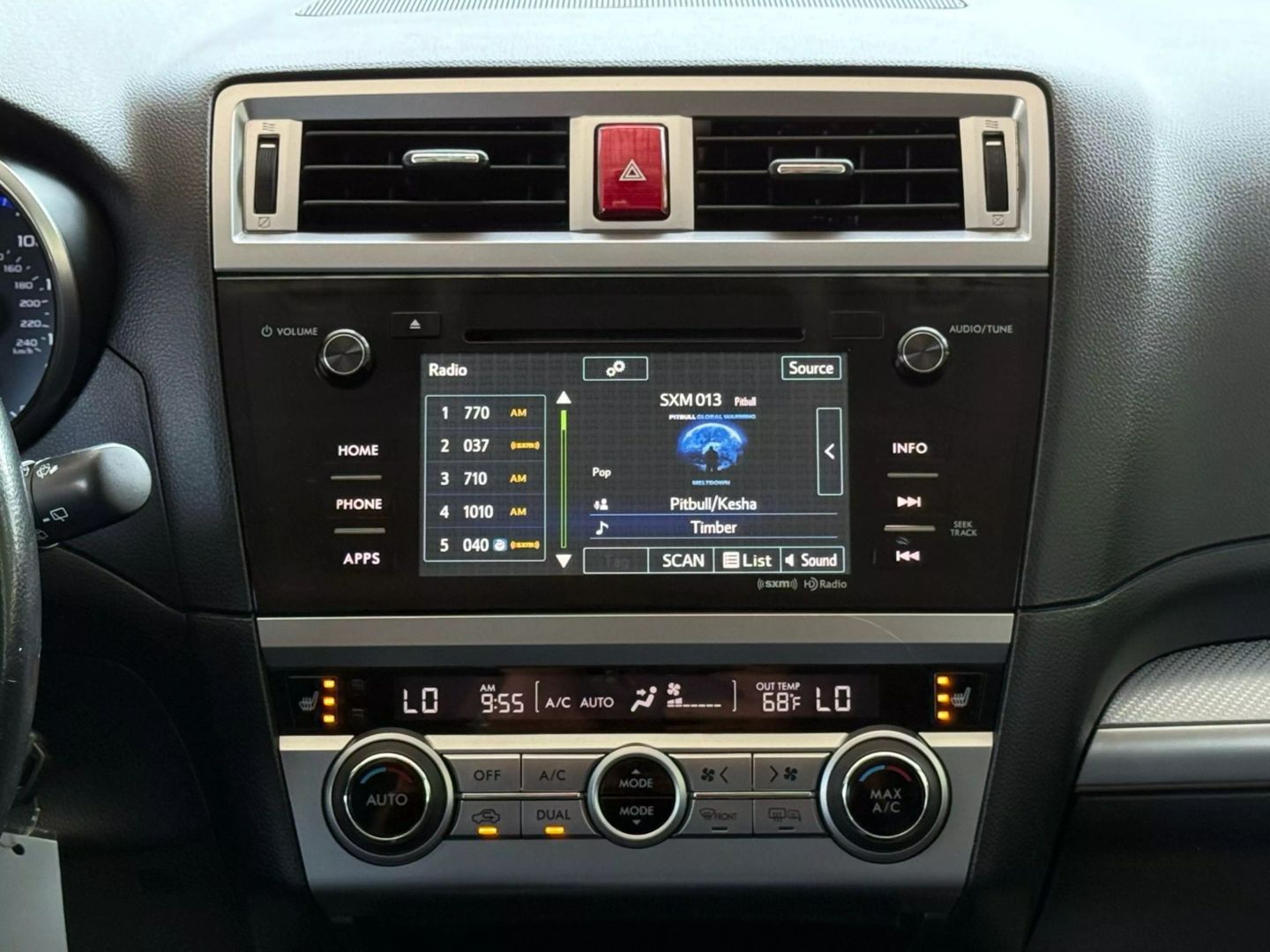 2016 Subaru Outback - Image 28