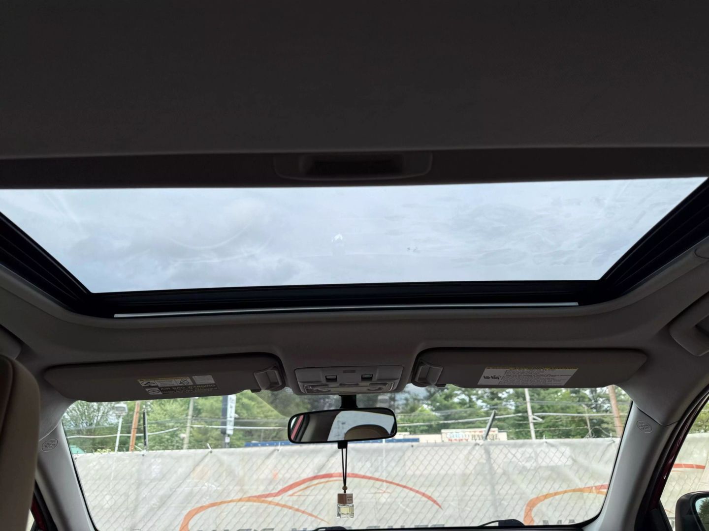 2014 Toyota Rav4 - Image 35