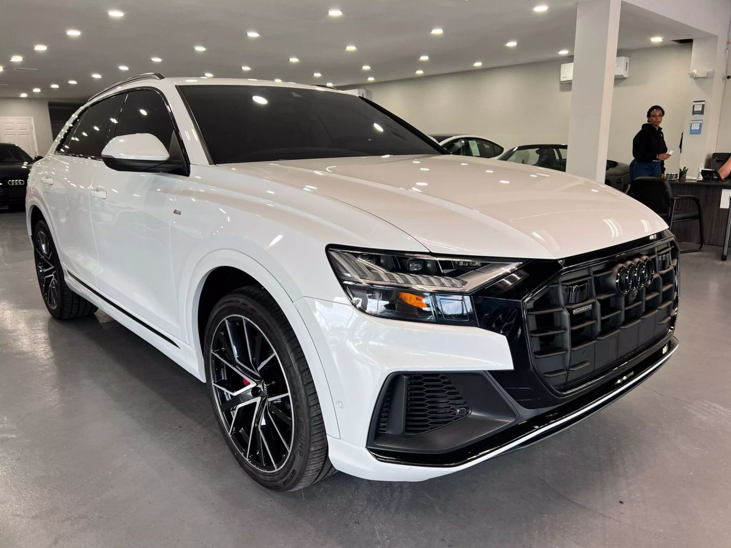 2021 Audi Q8 55 Tfsi Premium Plus Sport Utility 4d - Image 1