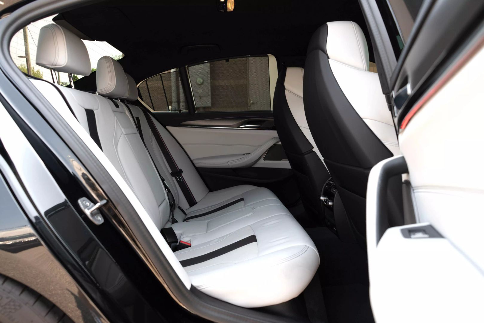 2022 Bmw M5 - Image 61