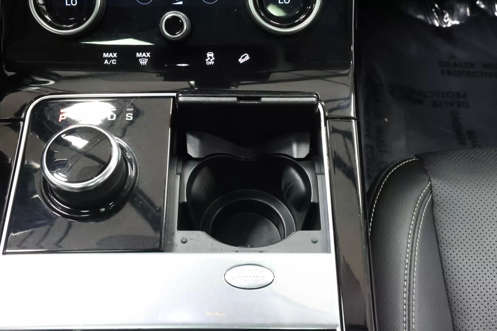 2019 Land Rover Range Rover Velar - Image 40