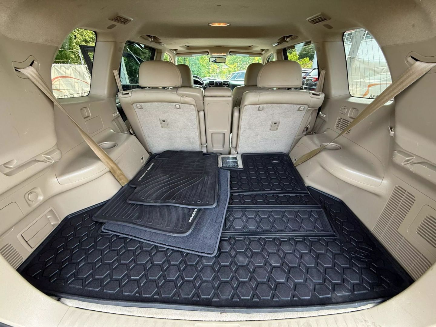 2013 Toyota Highlander - Image 37