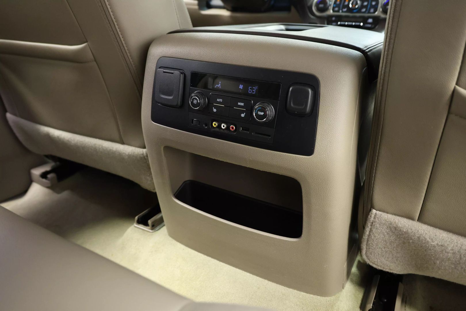 2016 Chevrolet Tahoe - Image 85