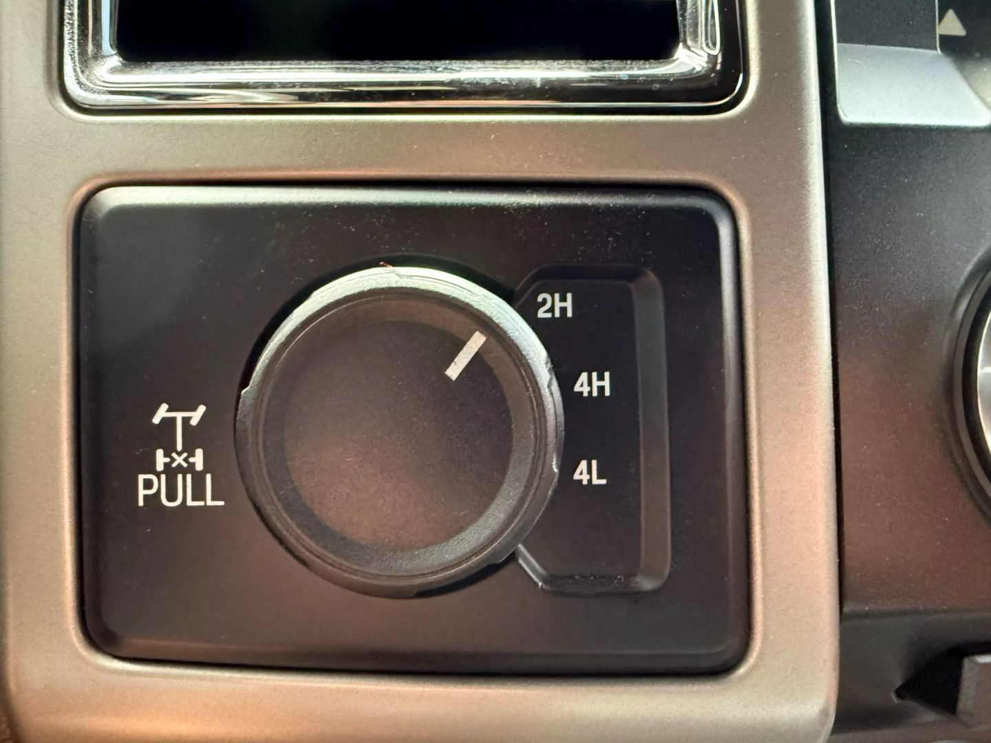 2018 Ford F250 Super Duty Crew Cab - Image 37