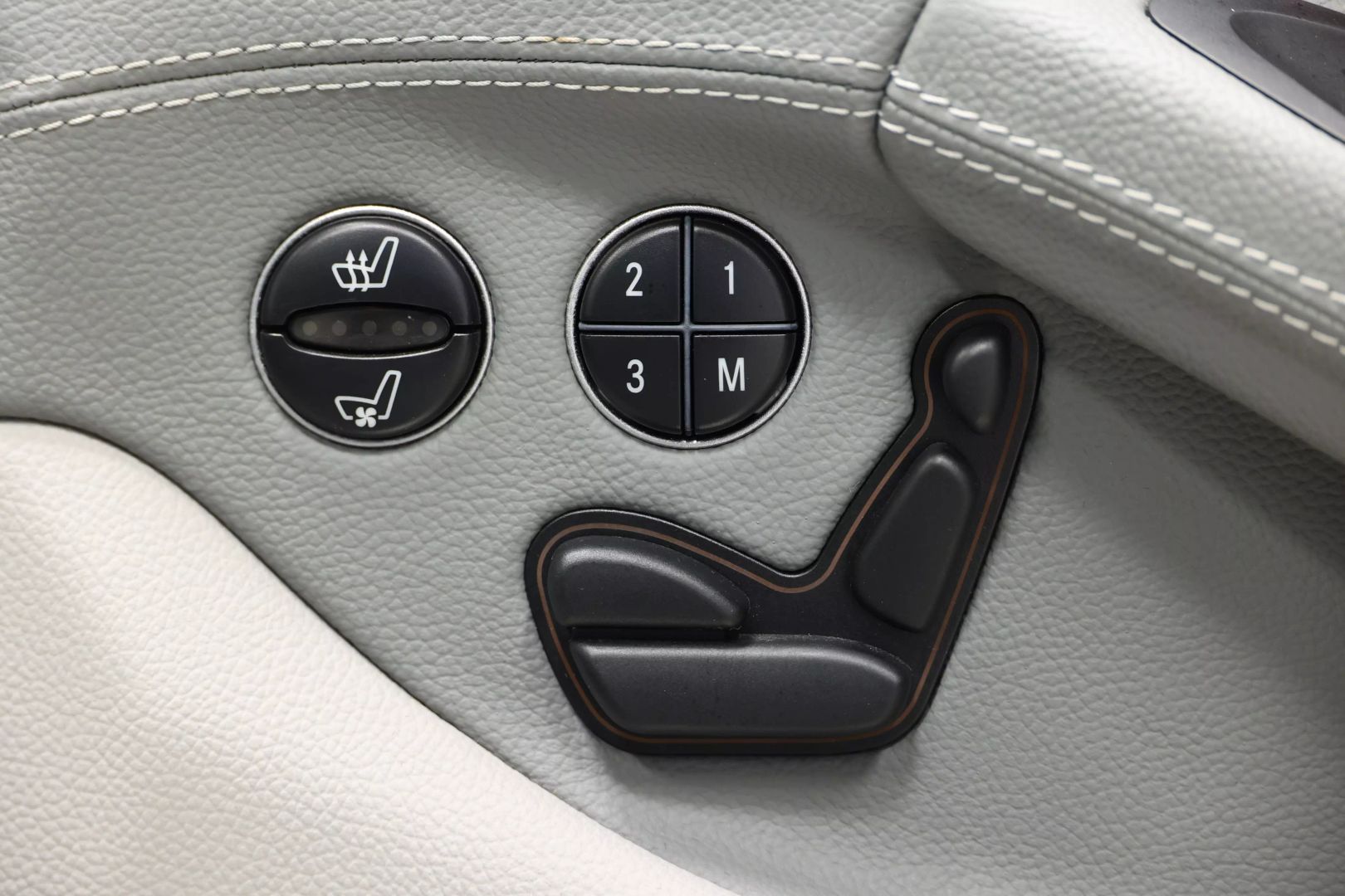 2004 Mercedes-benz Sl-class - Image 68
