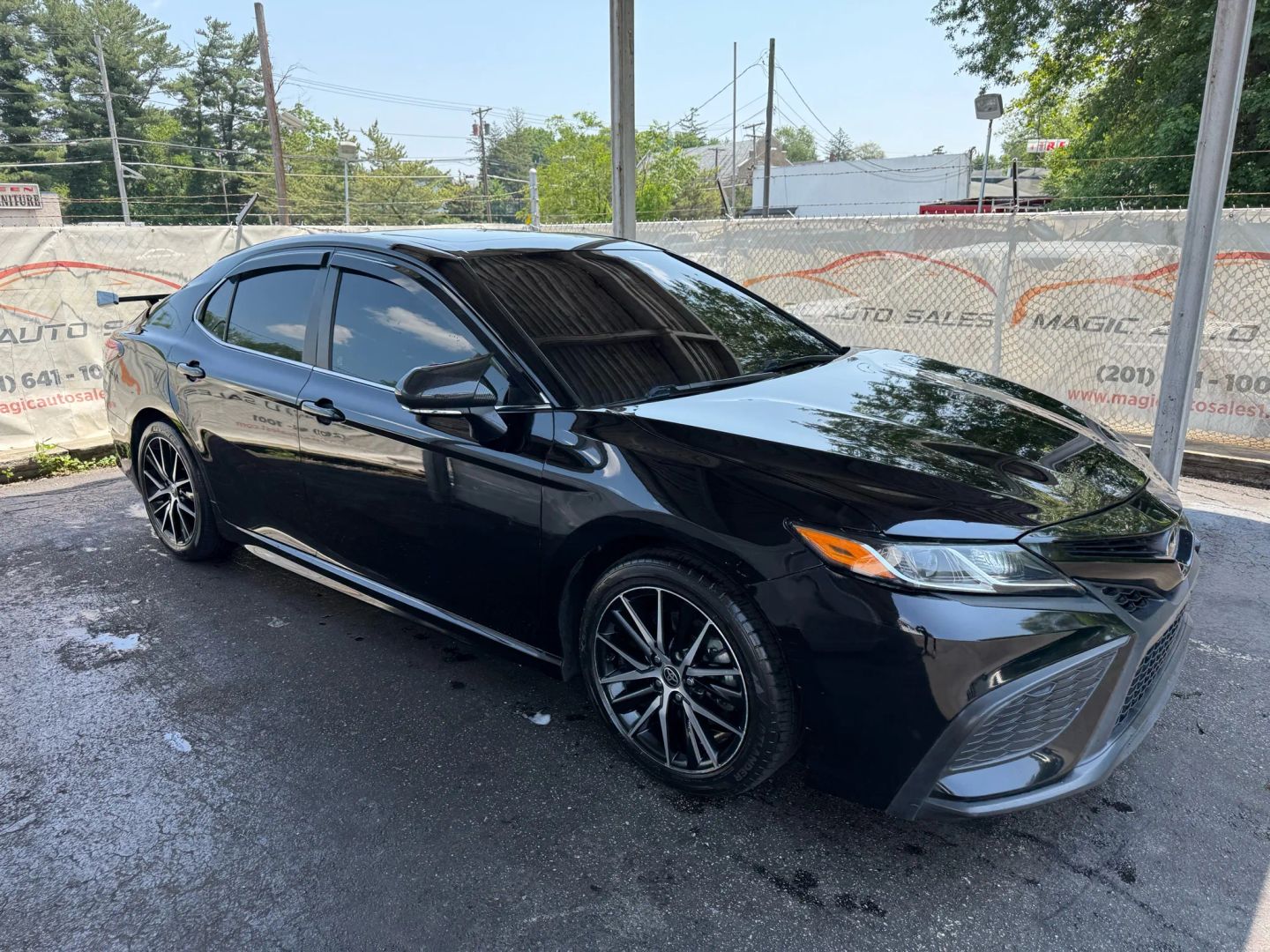 2022 Toyota Camry - Image 7