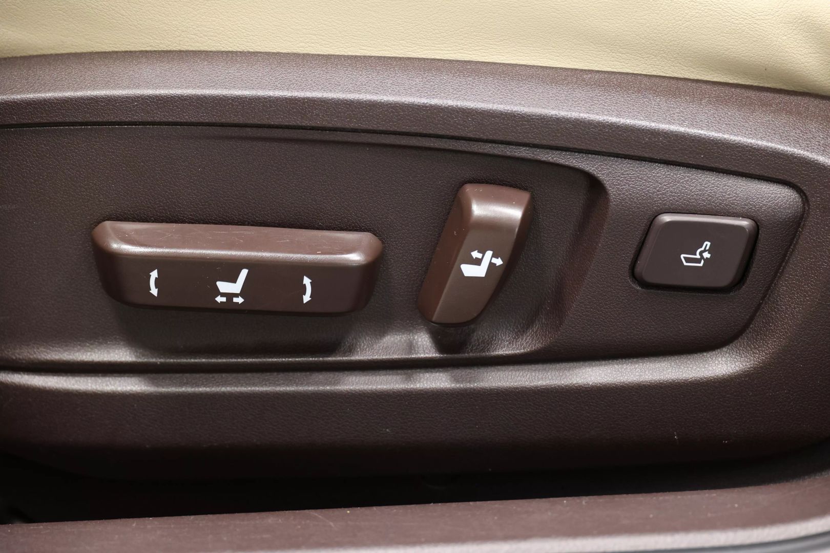 2016 Lexus Es - Image 14