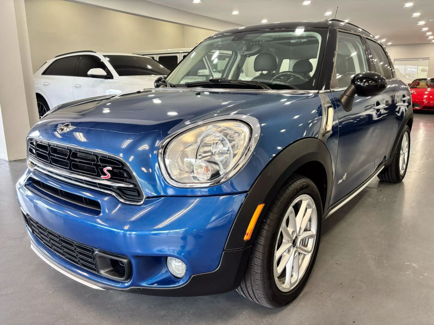 2015 Mini Countryman Cooper S All4 Hatchback 4d - Image 3