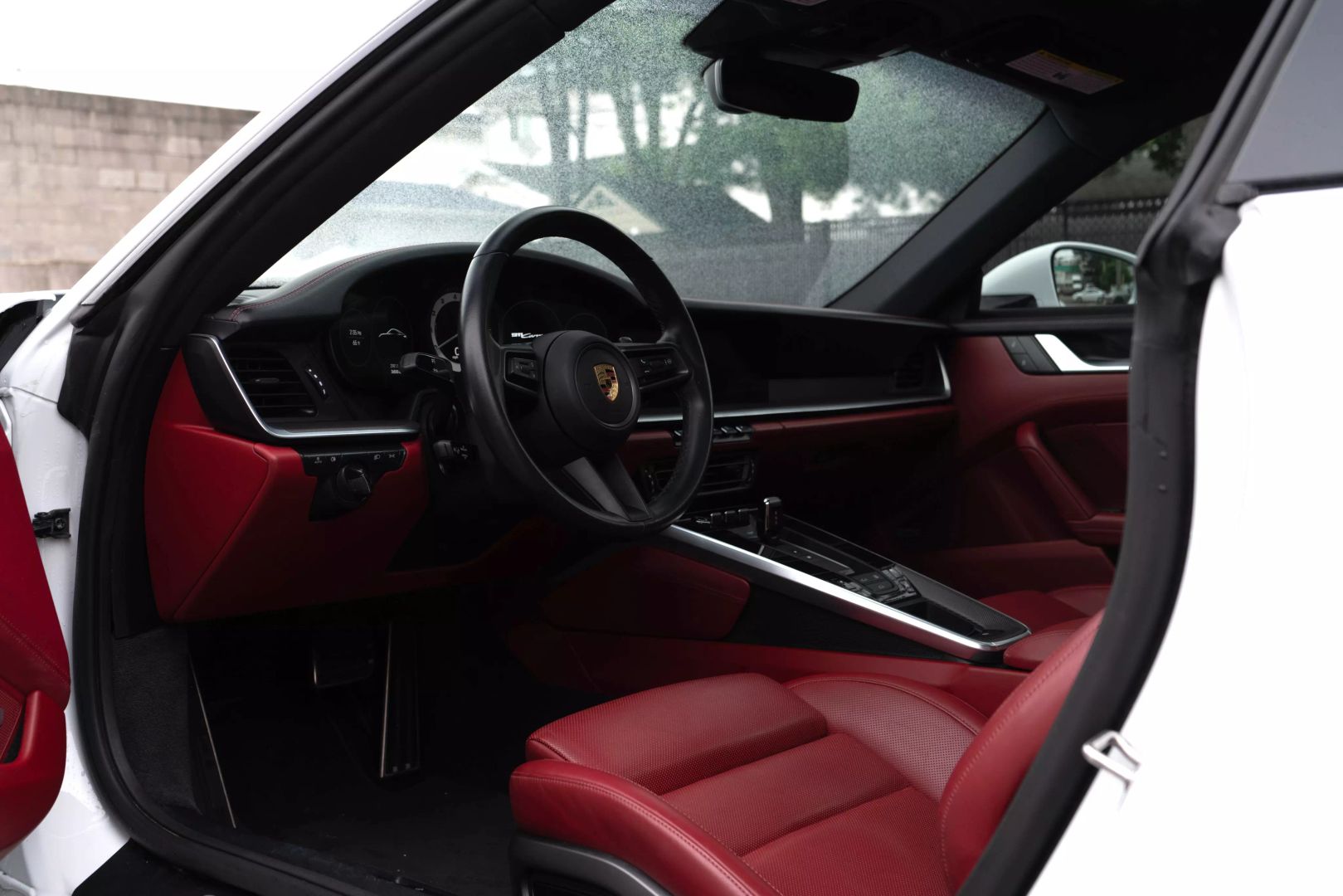 2022 Porsche 911 - Image 43