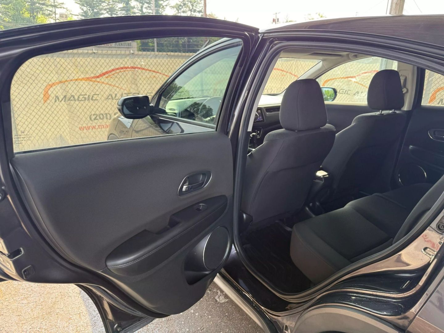 2016 Honda Hr-v - Image 17