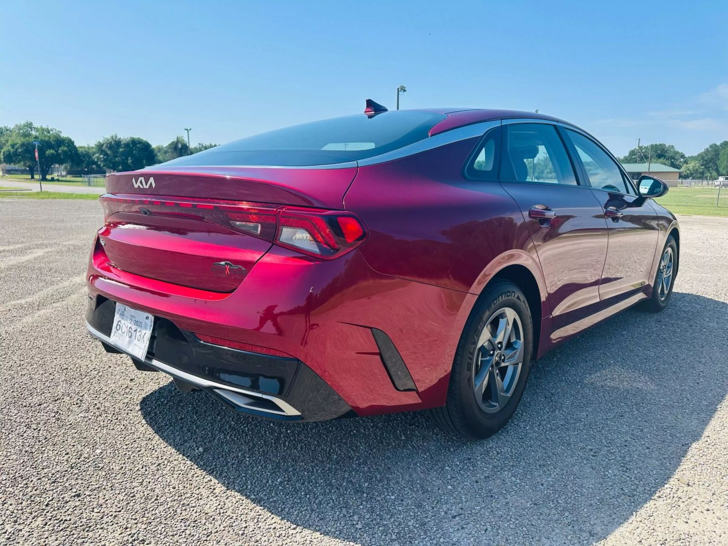 2022 Kia K5 - Image 6