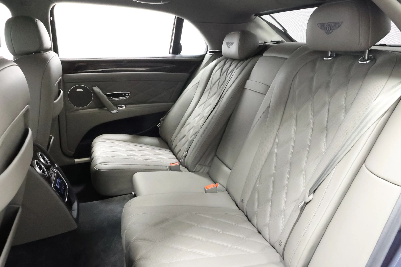 2016 Bentley Flying Spur - Image 3
