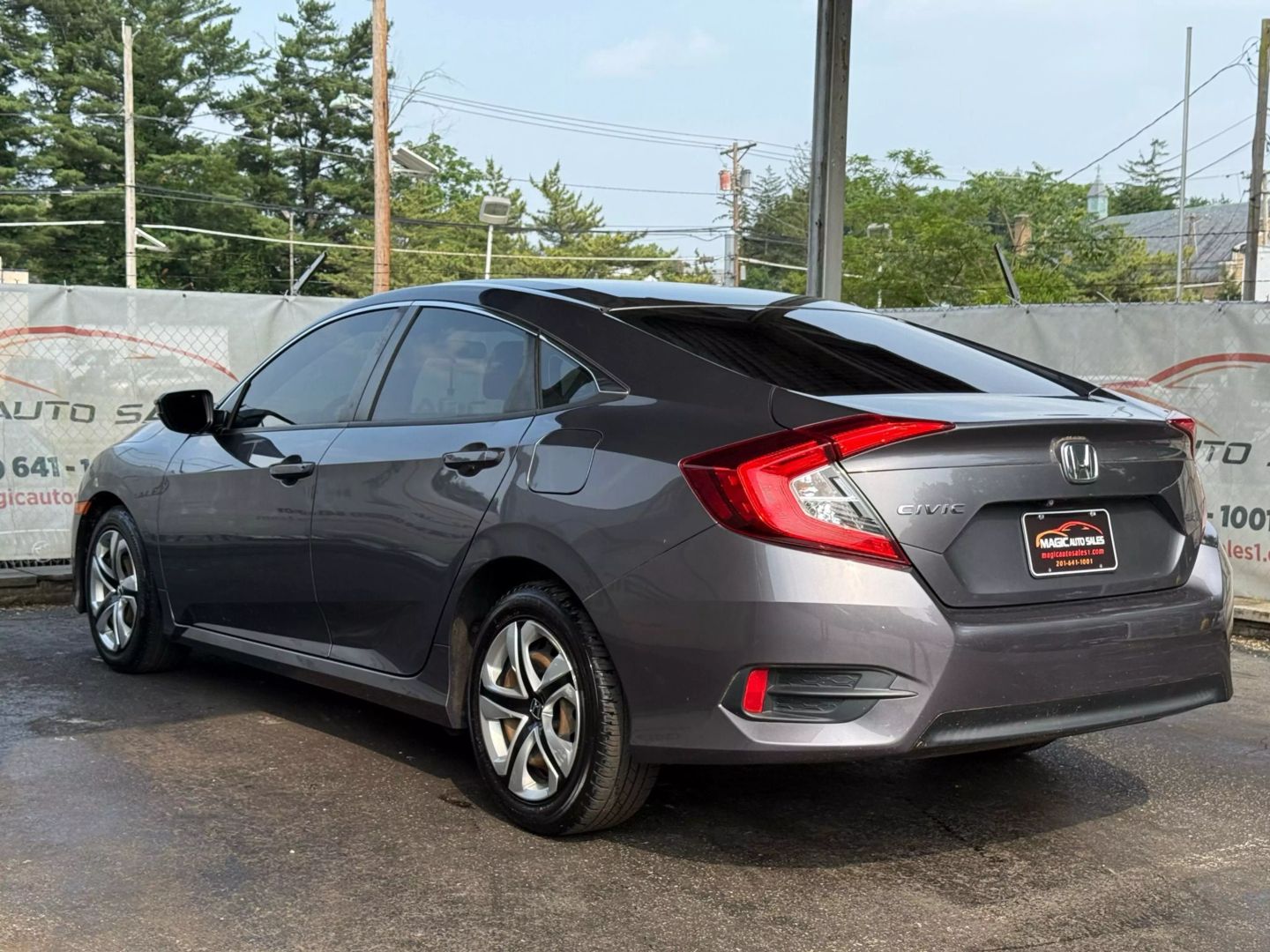 2018 Honda Civic - Image 11
