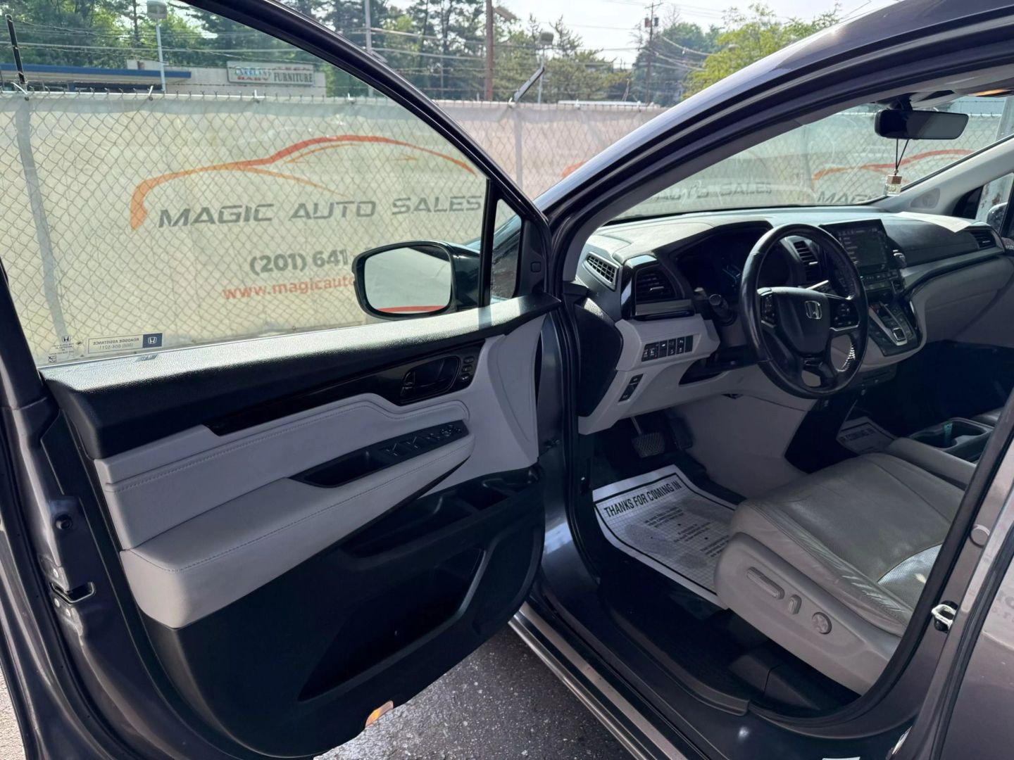 2018 Honda Odyssey - Image 14