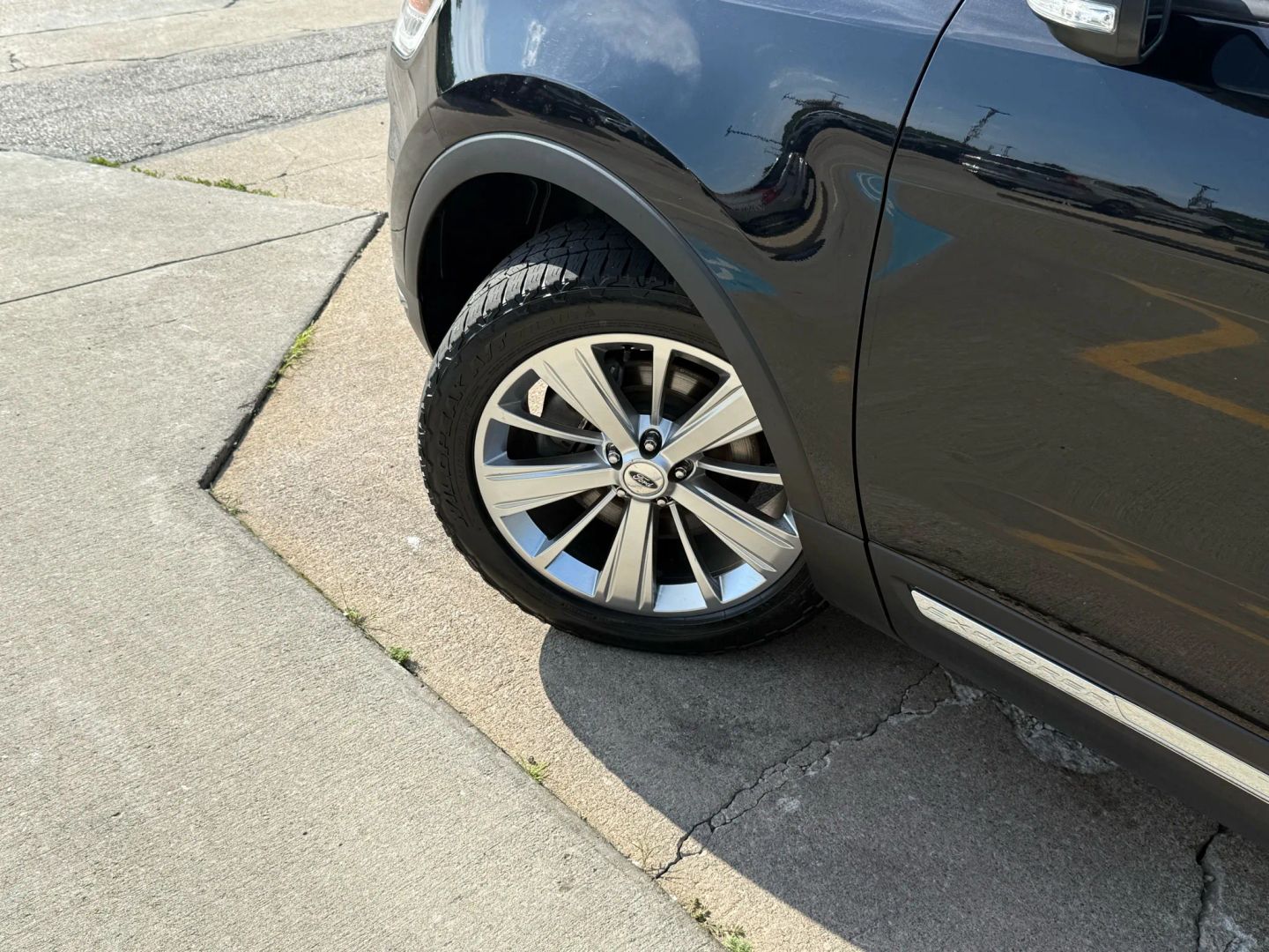2019 Ford Explorer - Image 56