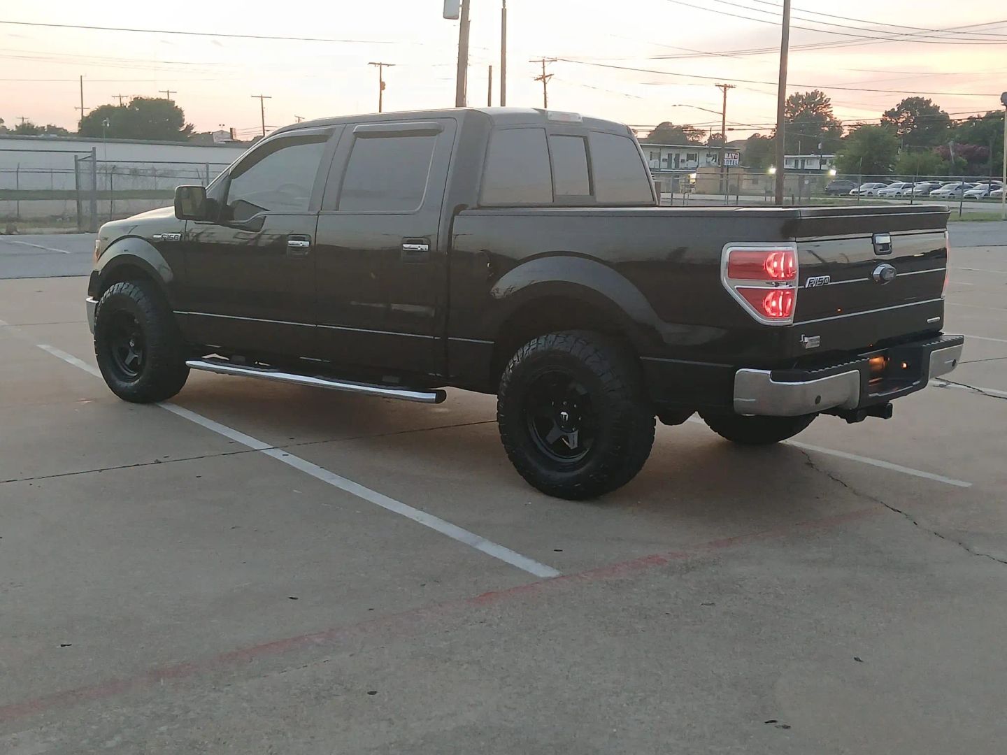 2014 Ford F150 Supercrew Cab - Image 5