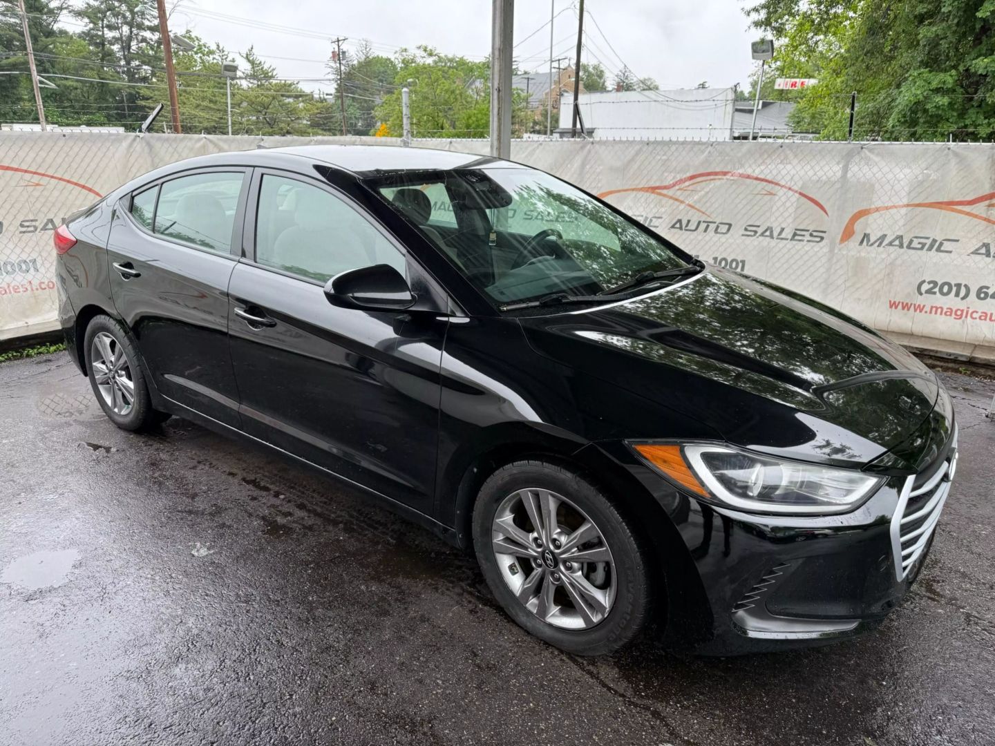 2018 Hyundai Elantra - Image 7