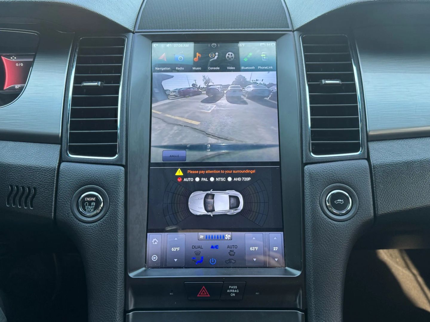 2016 Ford Taurus - Image 25