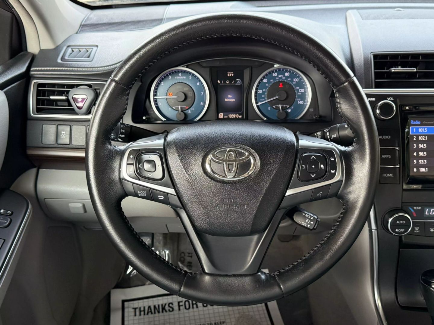 2016 Toyota Camry - Image 32