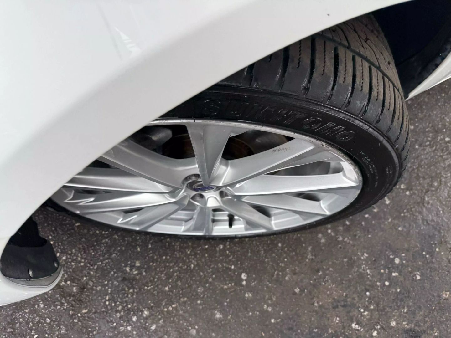 2018 Volvo S60 - Image 40