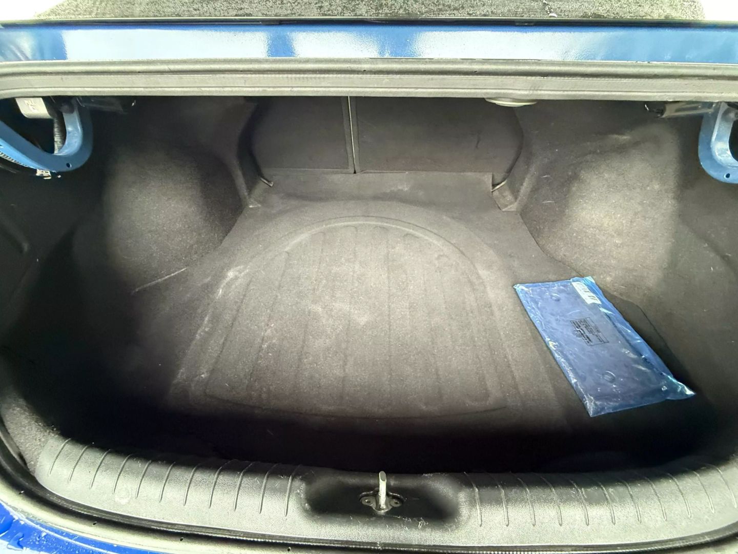 2021 Hyundai Elantra - Image 20