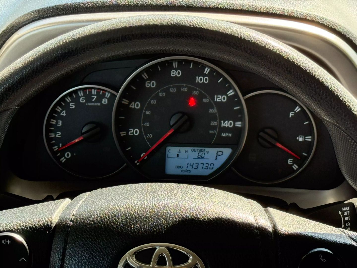 2016 Toyota Rav4 - Image 33
