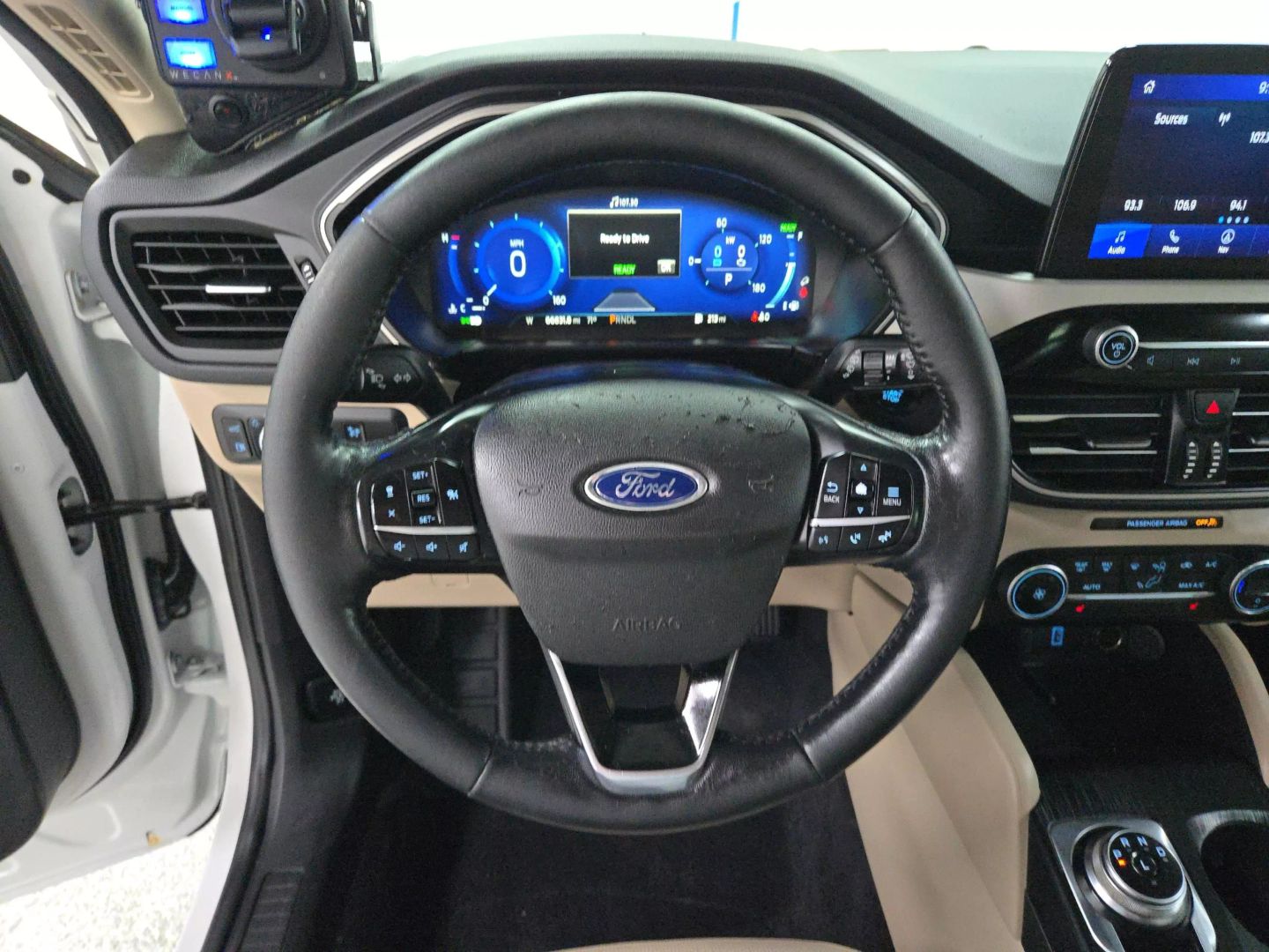 2020 Ford Escape - Image 18