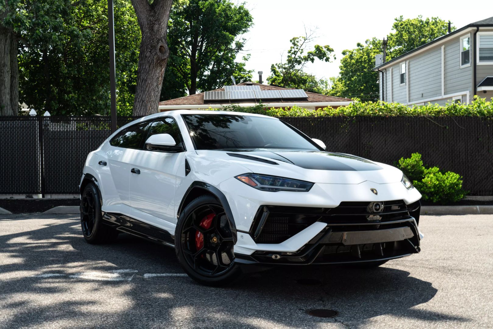 2024 Lamborghini Urus - Image 7