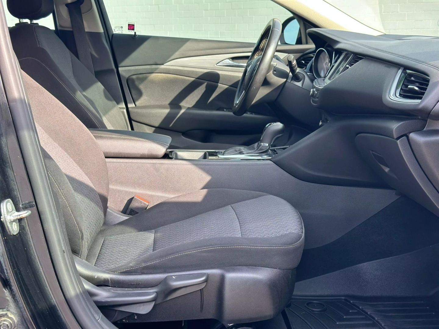 2018 BUICK REGAL TOURX WAGON 4-CYL, TURBO, 2.0 LITER PREFERRED WAGON 4D