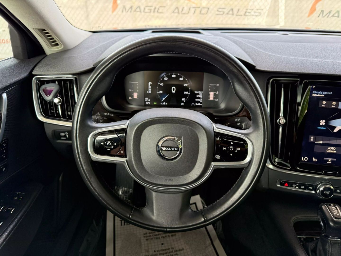 2018 Volvo S90 - Image 33