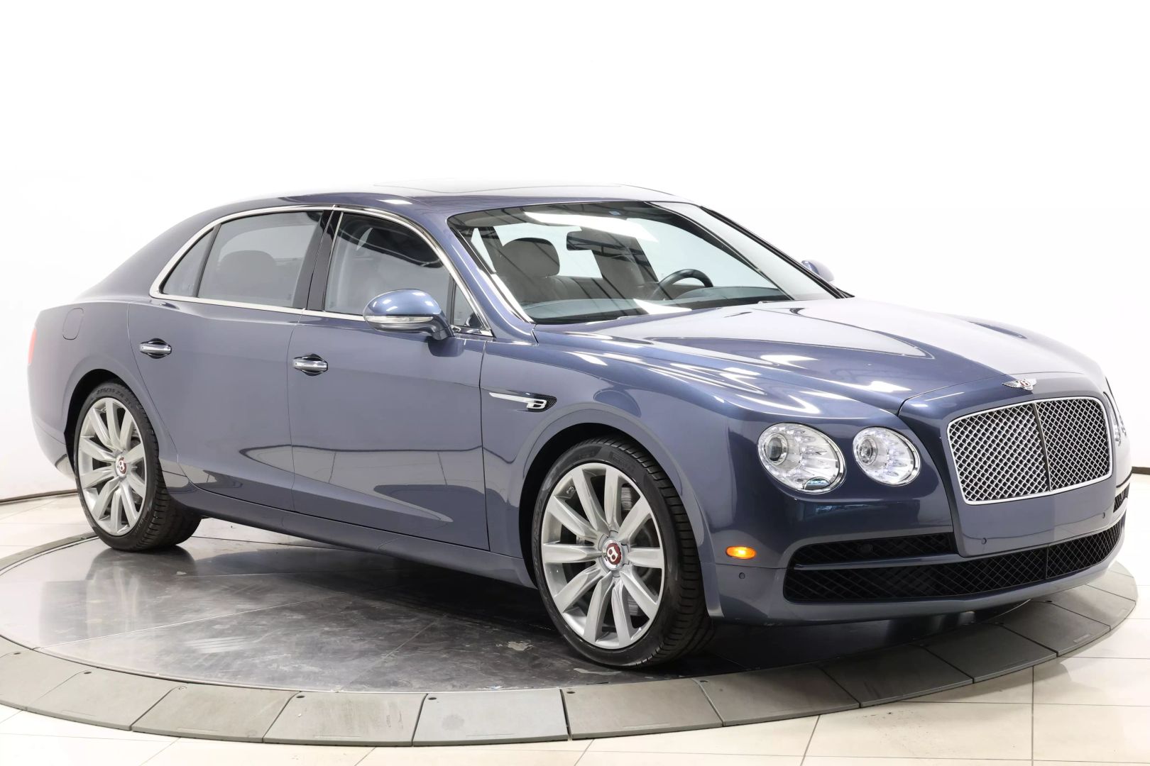 2016 Bentley Flying Spur - Image 99