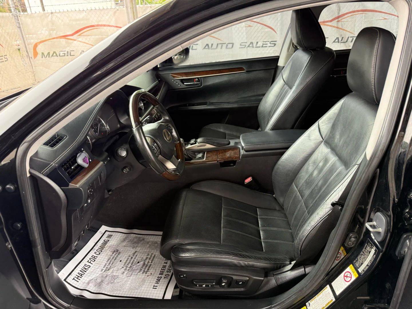 2016 Lexus Es - Image 15
