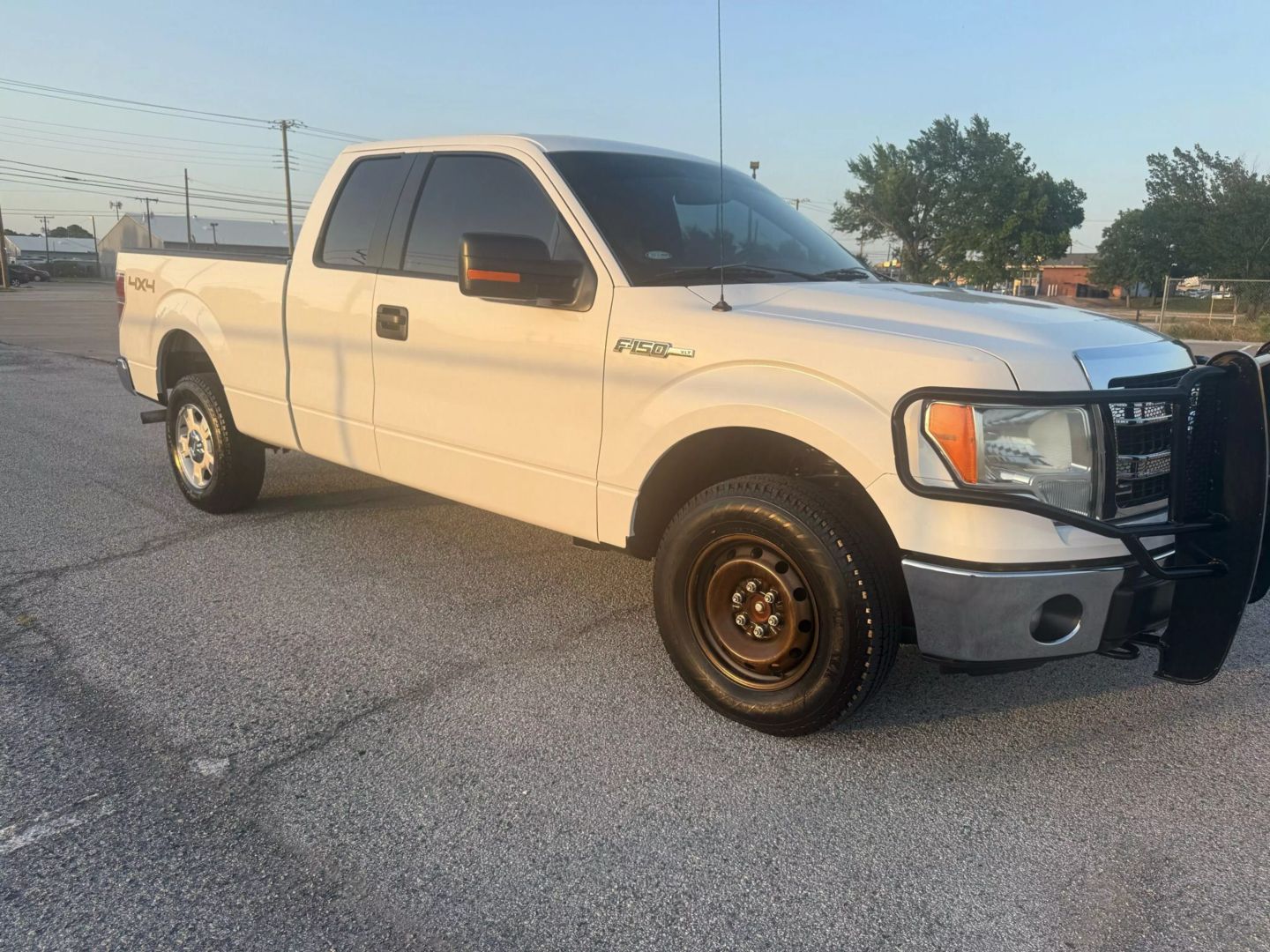 2013 Ford F150 Super Cab - Image 6
